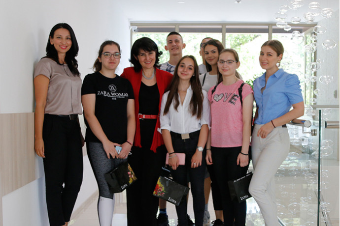 Druženje sa maturantima - decom zaposlenih naše kompanije