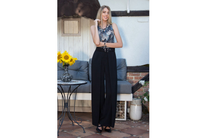 Luna Autumn 2020 outfit 22