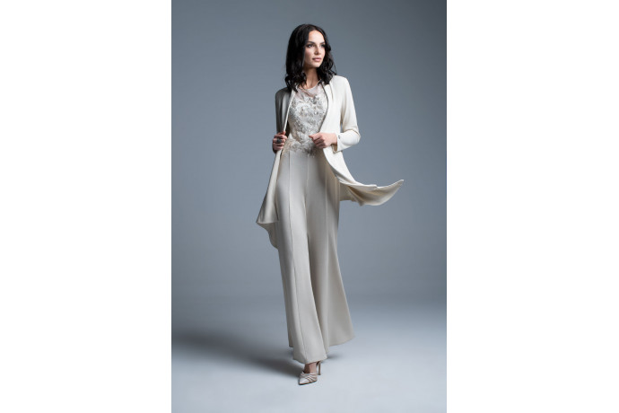 Luna proleće 2023 outfit 01