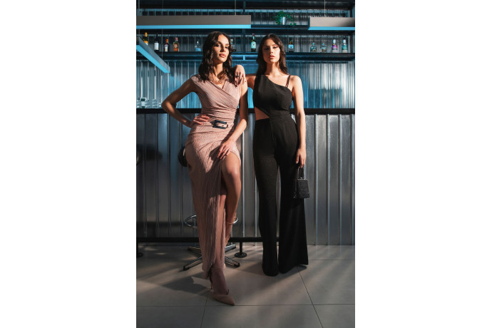 Luna proleće 2023 outfit 11