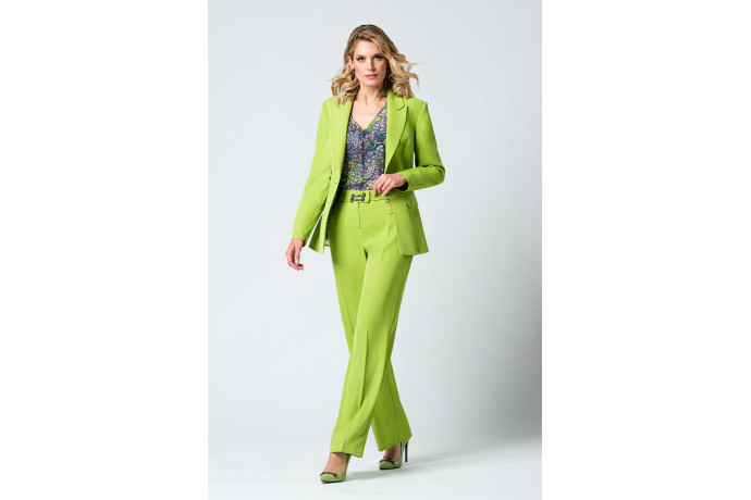 Proleće 2024 outfit 1