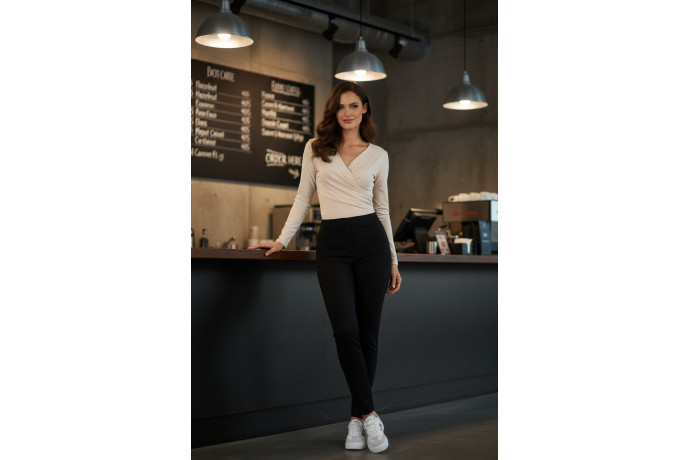 Luna casual outfit 2