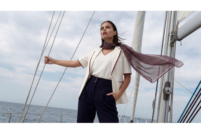 Kako izgledati elegantno leti: Mornarski stil i letnji outfiti koji nikada ne izlaze iz mode