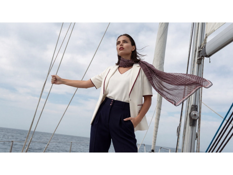 Kako izgledati elegantno leti: Mornarski stil i letnji outfiti koji nikada ne izlaze iz mode