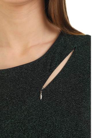 HALJINA KRATKA LAURA 