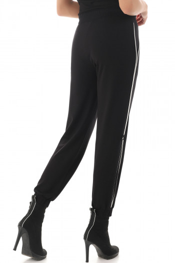 SPODNJI TRENERKA TEA 