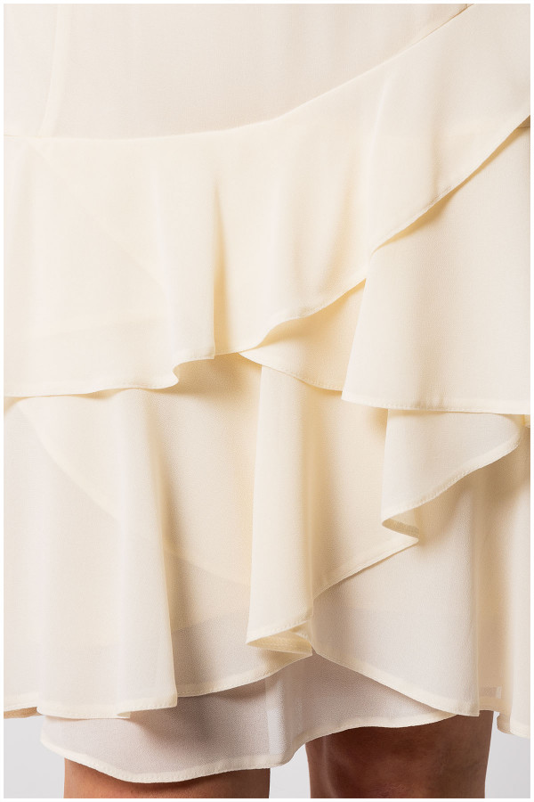 HALJINA KRATKA MINJA 