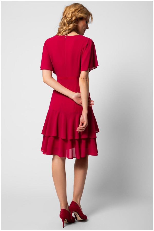 HALJINA KRATKA MINJA 