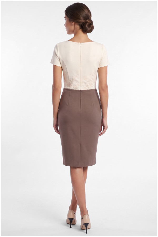HALJINA USKA ADELA 