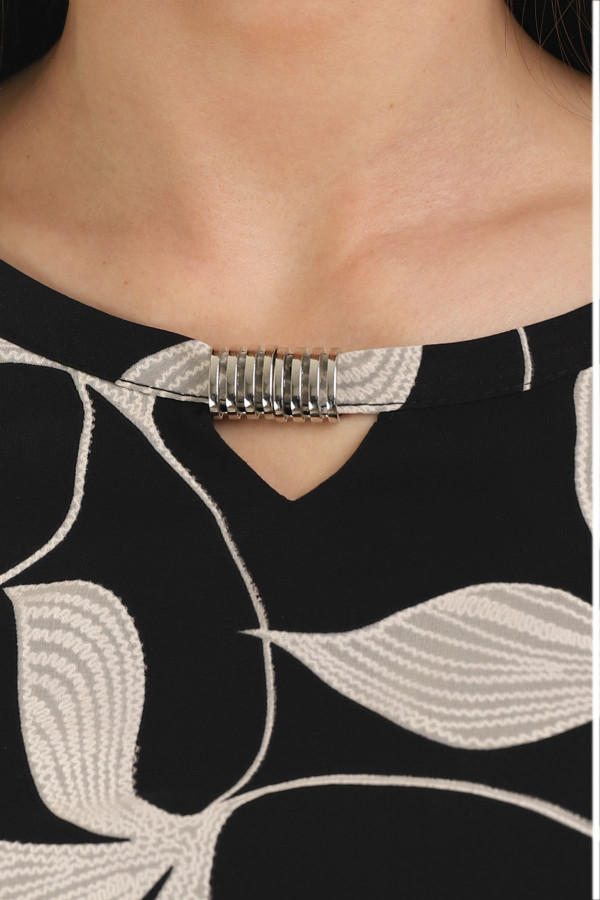 HALJINA ŠIROKA AZRA 