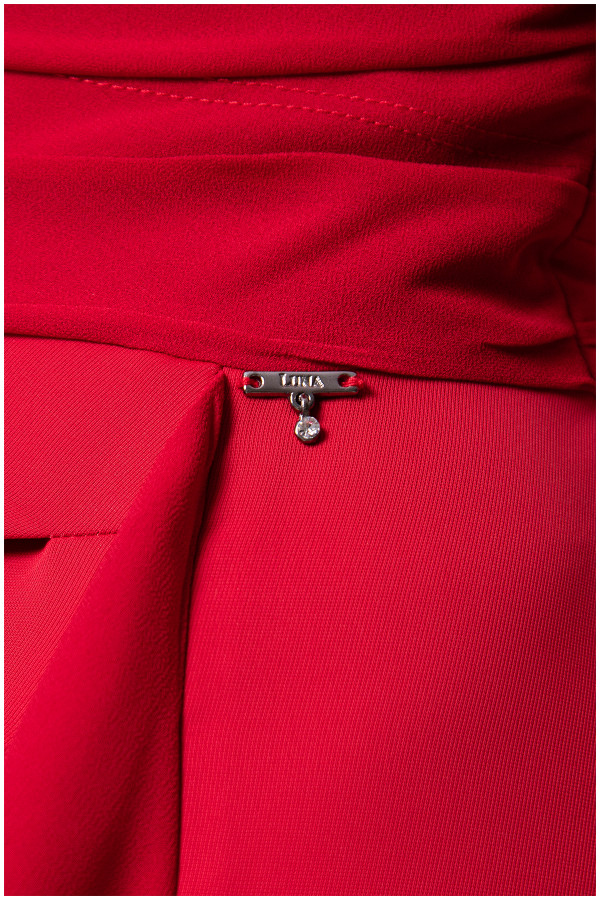 HALJINA USKA VALERIJA 