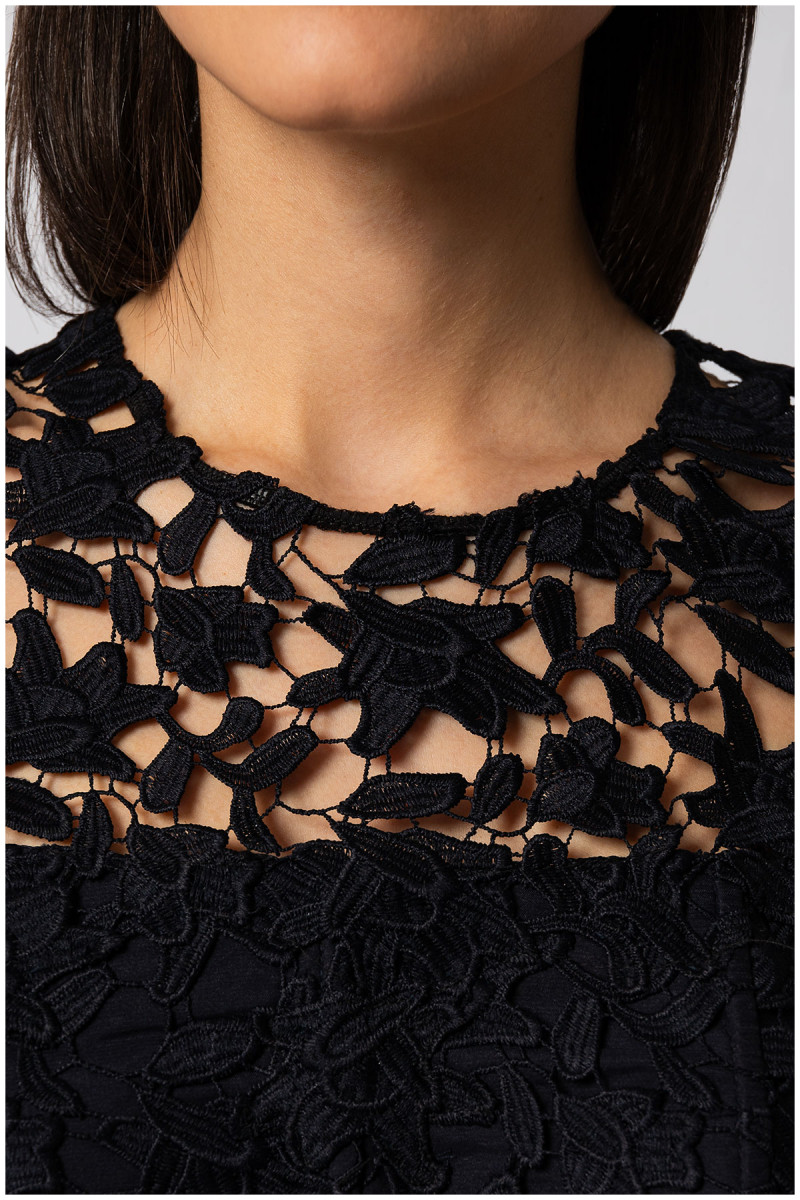 HALJINA KRATKA MELISA 1 