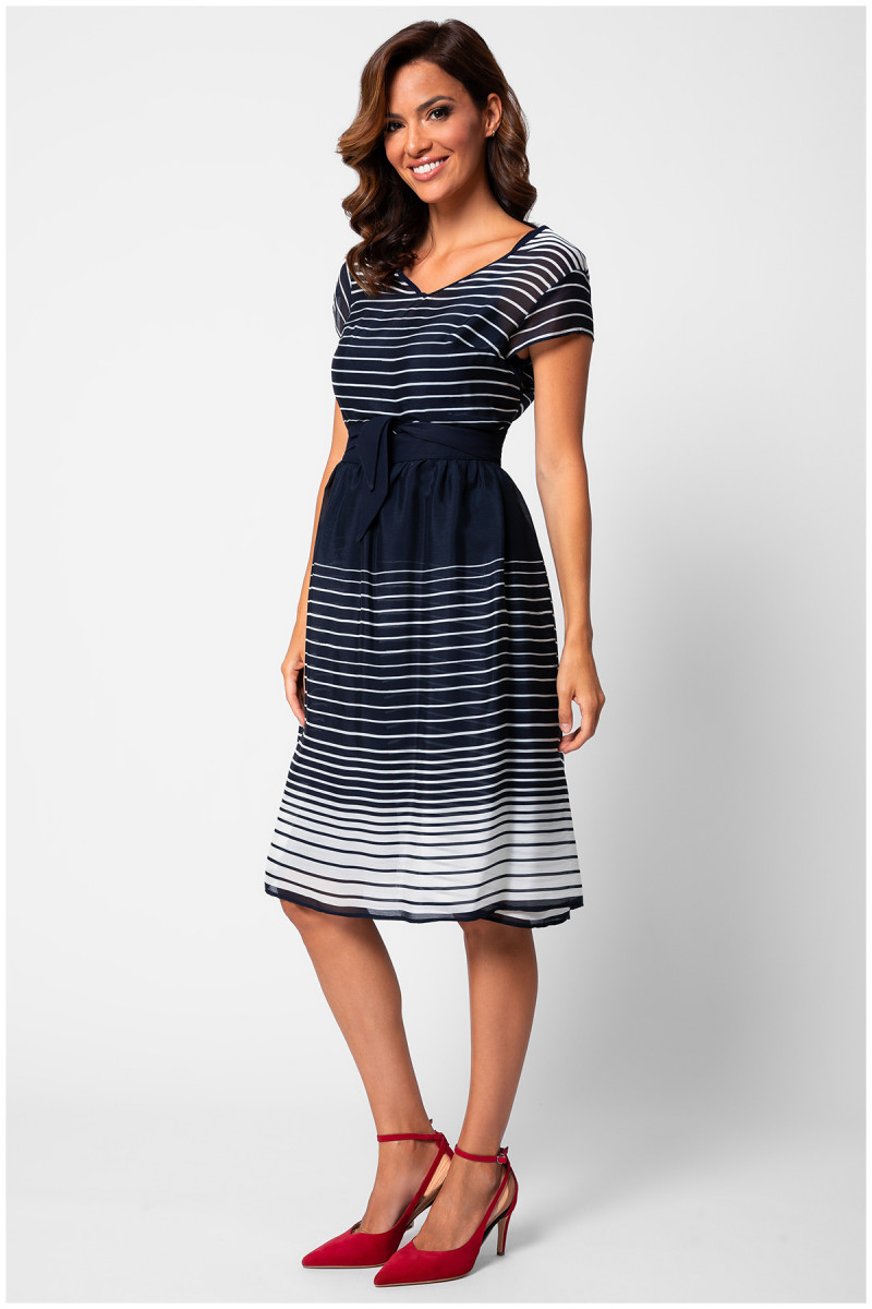 HALJINA KRATKA GLENDA 