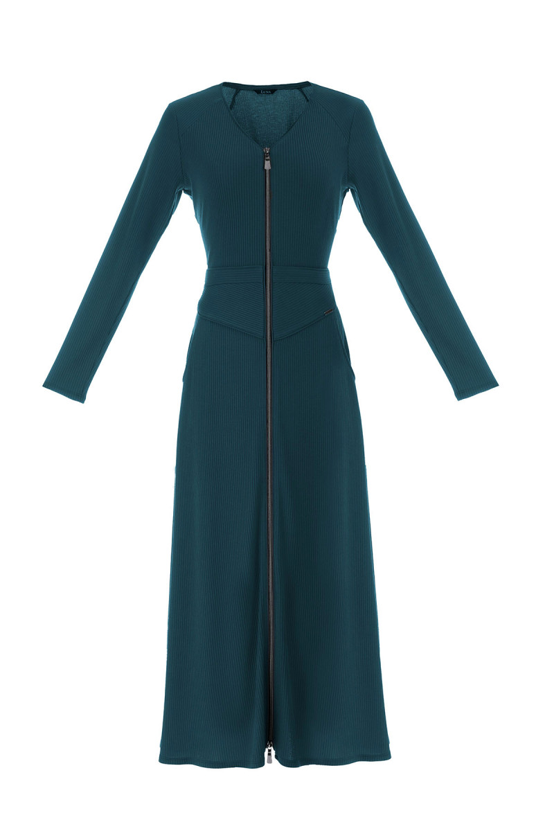 HALJINA ŠIROKA ADRIJANA 