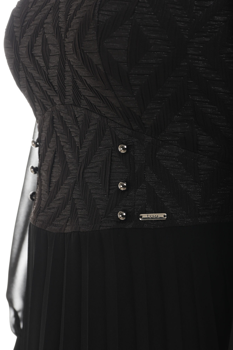 HALJINA ŠIROKA KSENIJA 