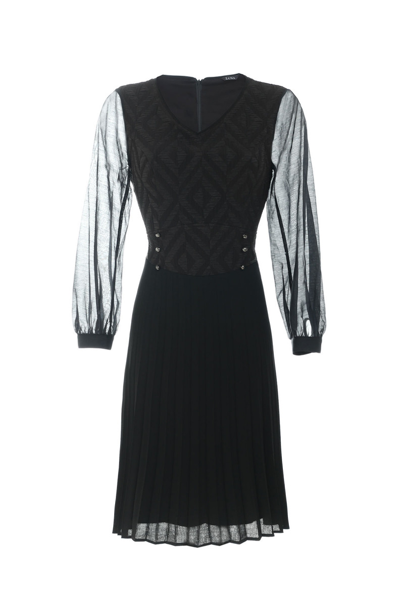 HALJINA ŠIROKA KSENIJA 