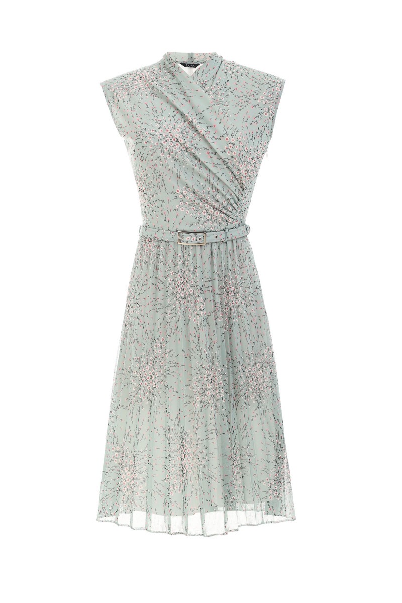 HALJINA ŠIROKA MADLENA 