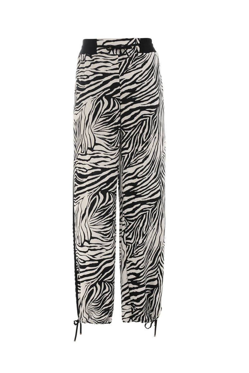 DONJI DEO TRENERKE SARA 