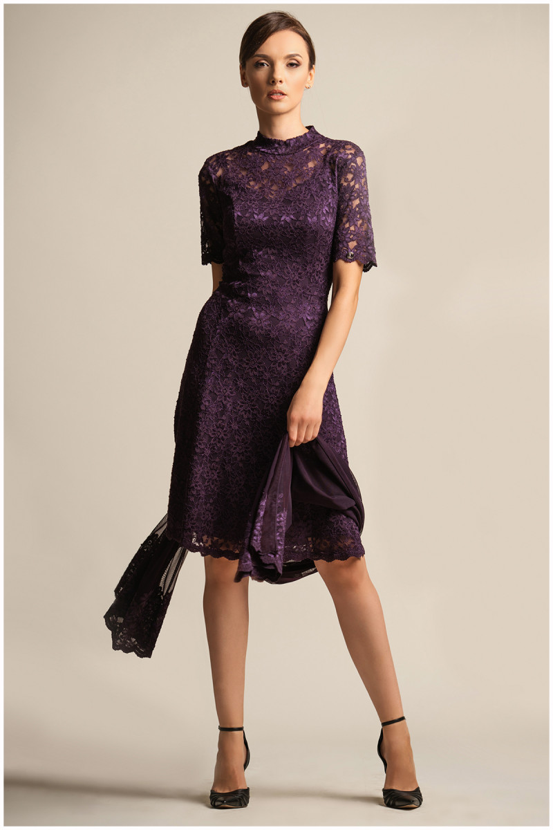 HALJINA ŠIROKA BRUNA 