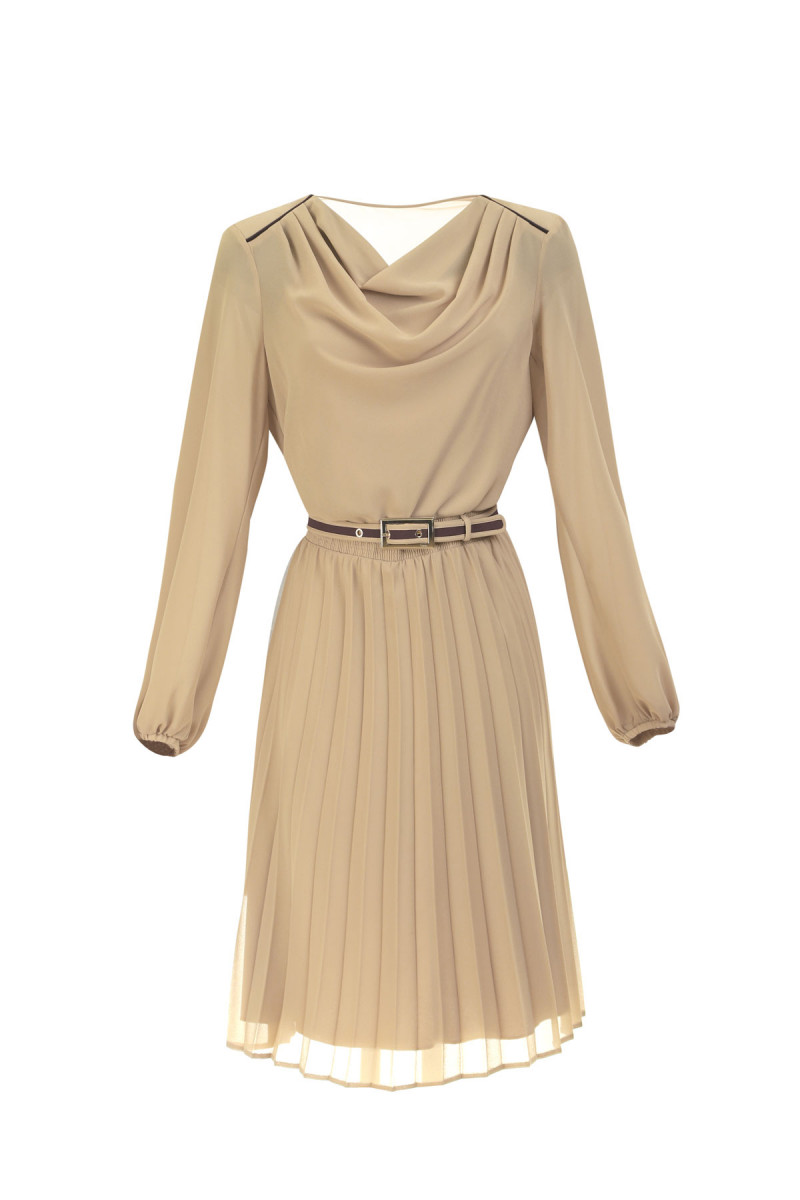 HALJINA KRATKA EMILIJA 