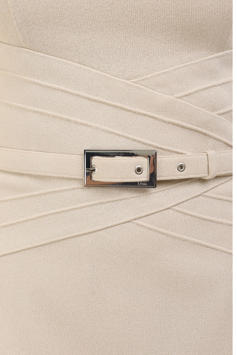 HALJINA USKA DESTINI 