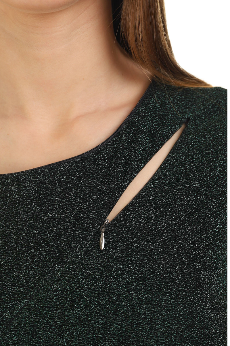 HALJINA KRATKA LAURA 