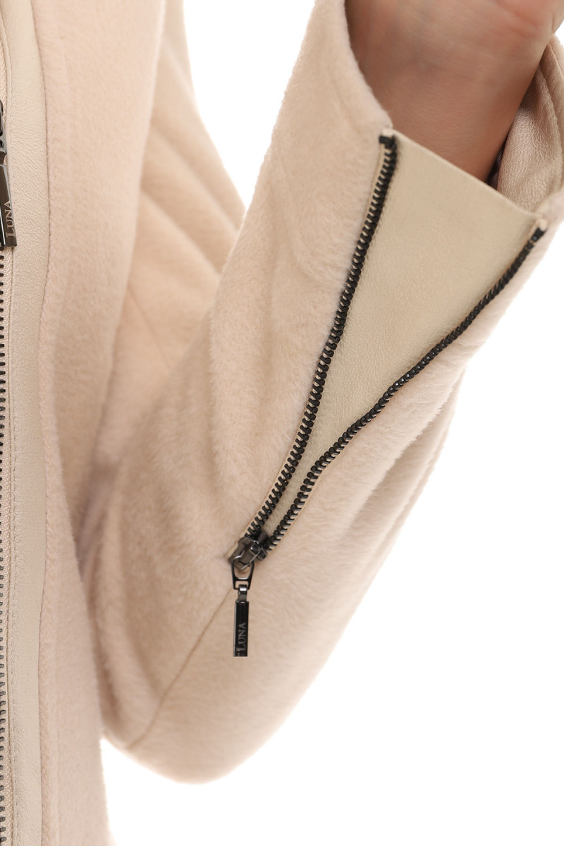 Modern blazer with two-stroke zipper | Luna Fashion House